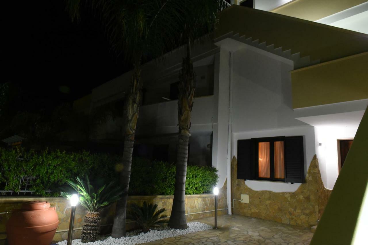 B&B Lady Jolanda Porto Cesareo Ngoại thất bức ảnh